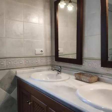 Holiday home Privada En La Playa 8 Personas *